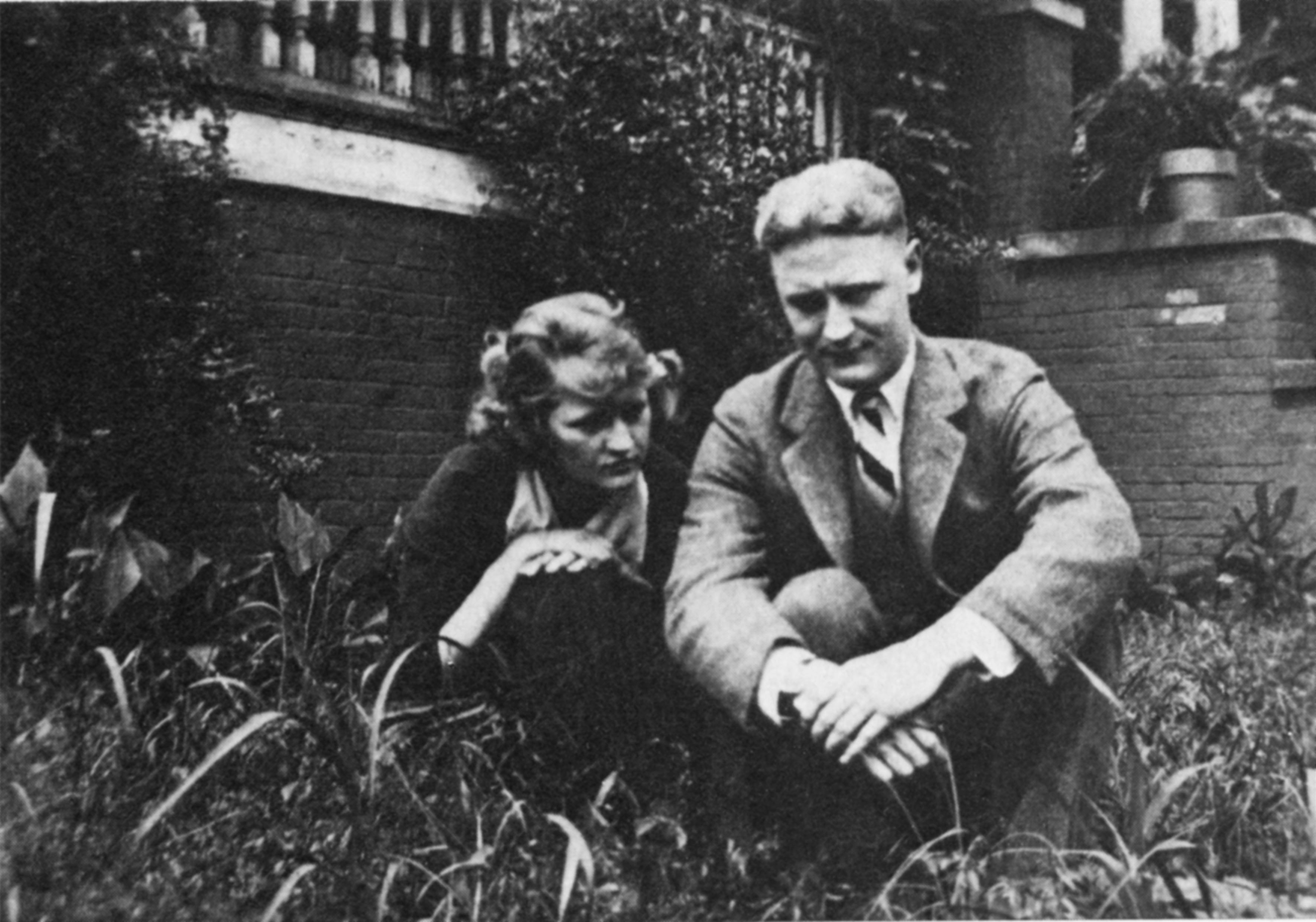 Zeld​a Sayre (1900-1948) e Francis Scott Fitzgerald (1896-1940), nel 1919 a Montgomery, Alabama, USA